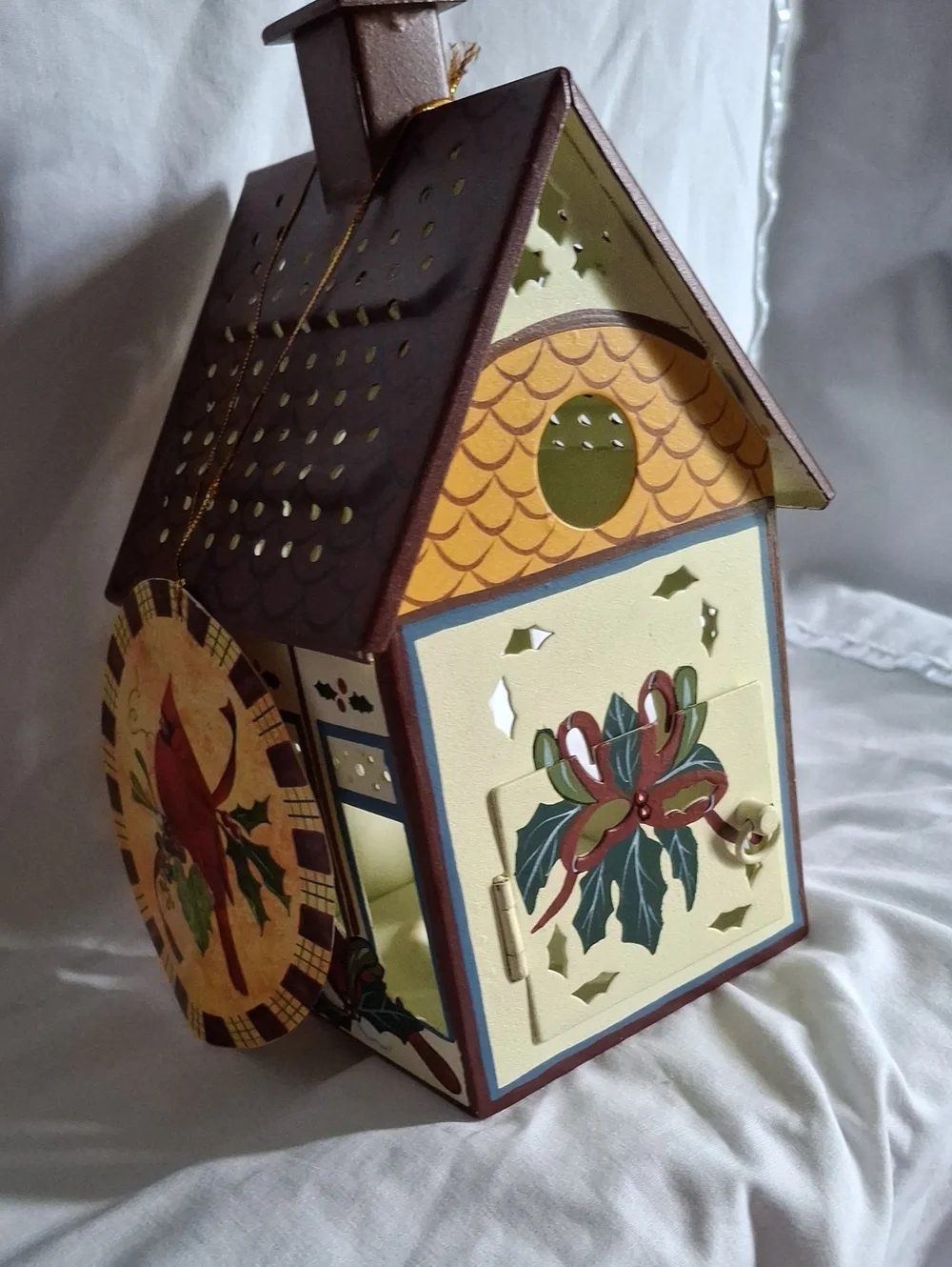 Lenox Winter Greetings Cardinal Birshouse Votive  Metal Toleware